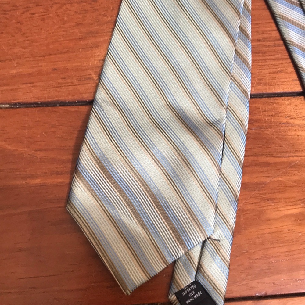 Set of All Silk Ties - Picture 6 of 11